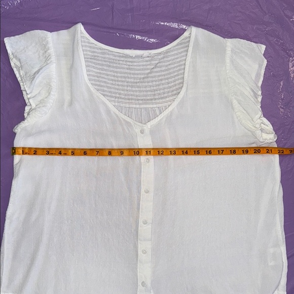 Jane and Delancey White Flutter Sleeve Button Down Shirt - Picture 2 of 6